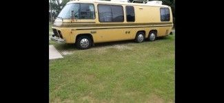 RV Living:1976 GMC Motorhome Tour